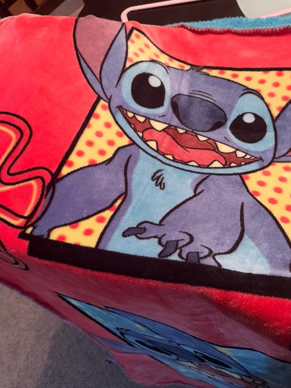 💙 Disney Lilo & Stitch Fleece Throw Blanket